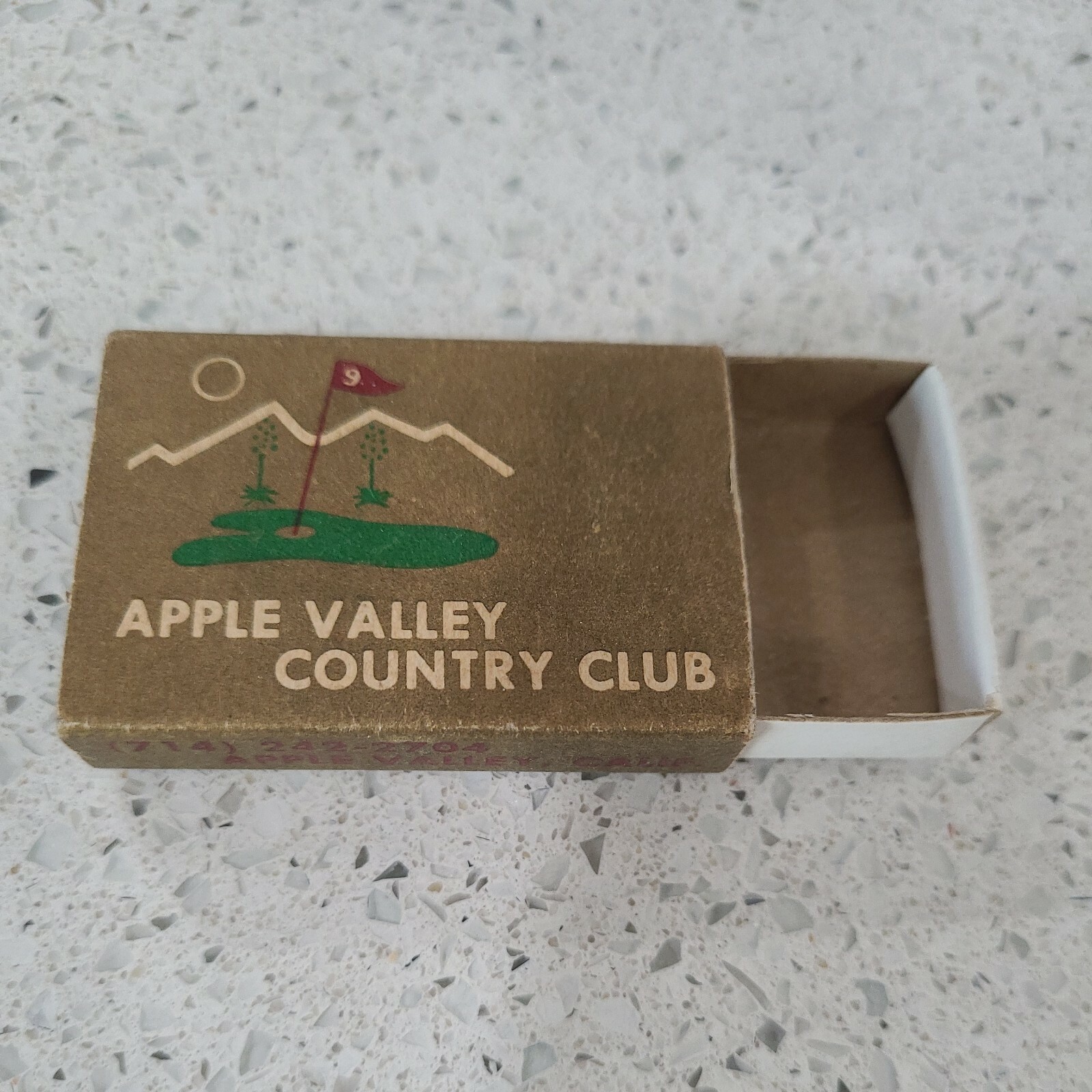 VINTAGE Apple Valley Country Club CA MATCHBOOK RARE NICE