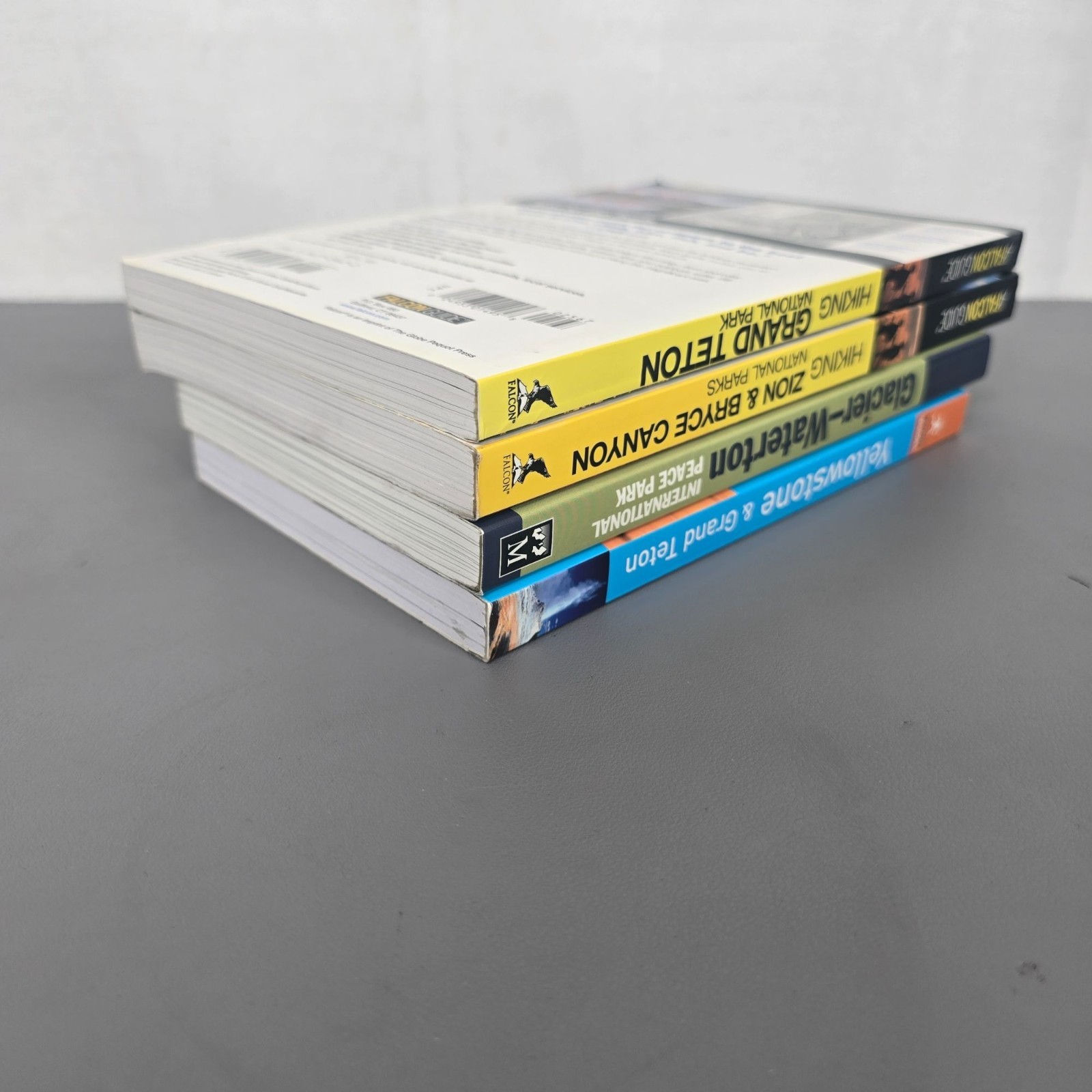 Set Of 4 National Park Hiking Guides Grand Teton Zion & Bryce Canyon Yellowstone