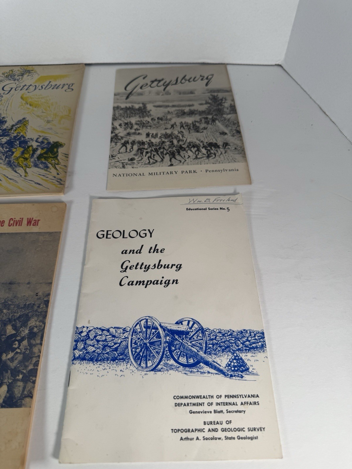 Gettysburg, PA- 1961 Guidebook – Illustrated, Maps – Civil War Lot 4 Booklets