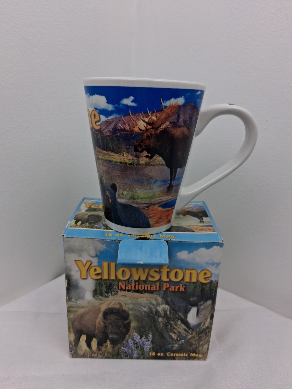 2010 Yellowstone National Park 16 Oz Souvenir Mug Cup In Box Bison Bear Moose