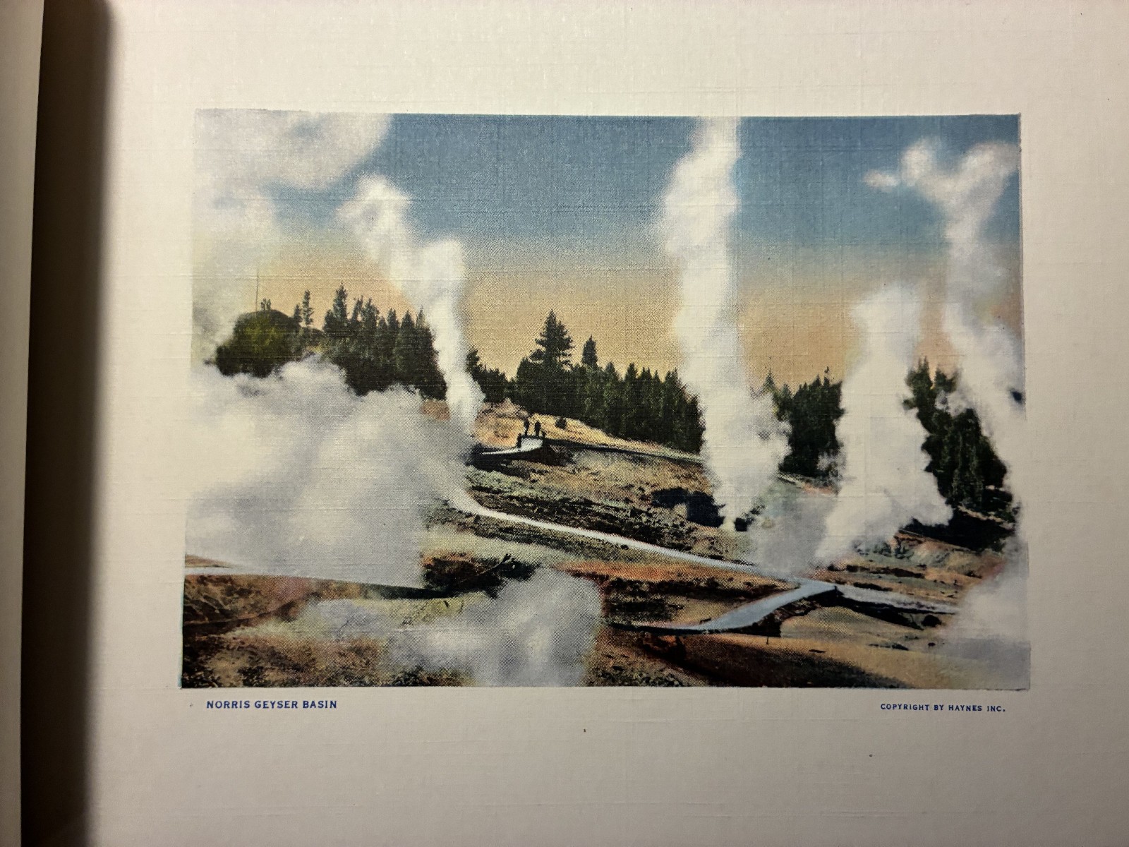 Vintage 1930’s Treasures of Yellowstone National Park Souvenir Photo Book