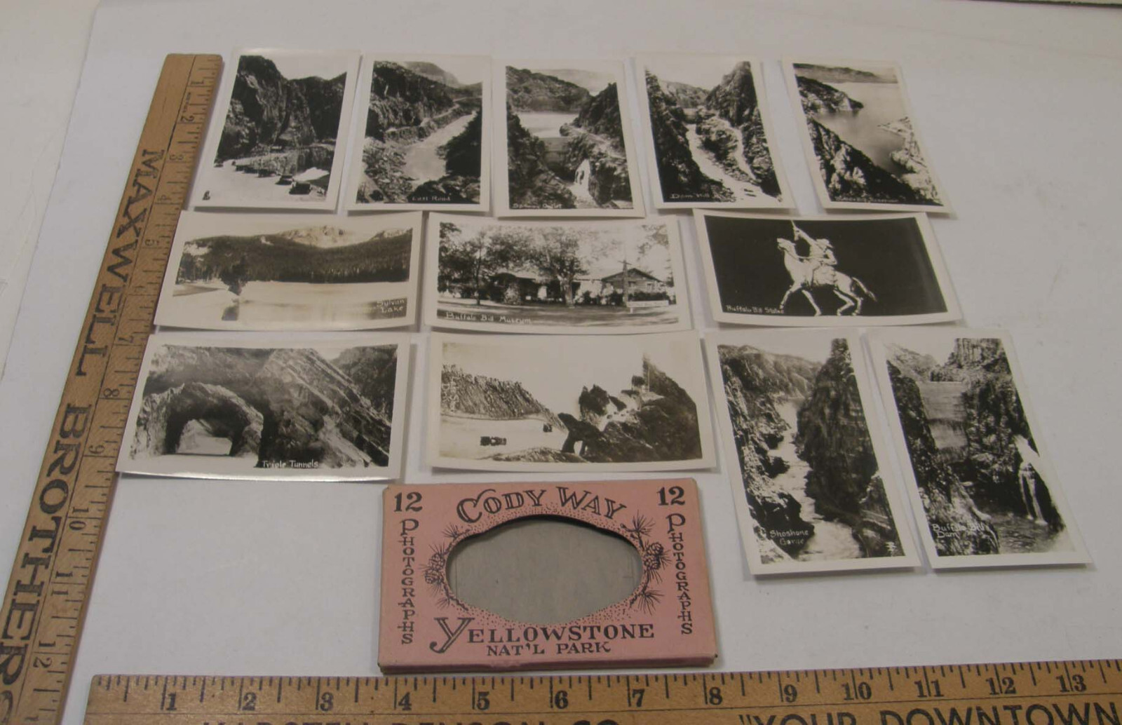 SET 12 VINTAGE PHOTOS CODY WYOMING BUFFALO BILL RESERVOIR & MUSEUM YELLOWSTONE