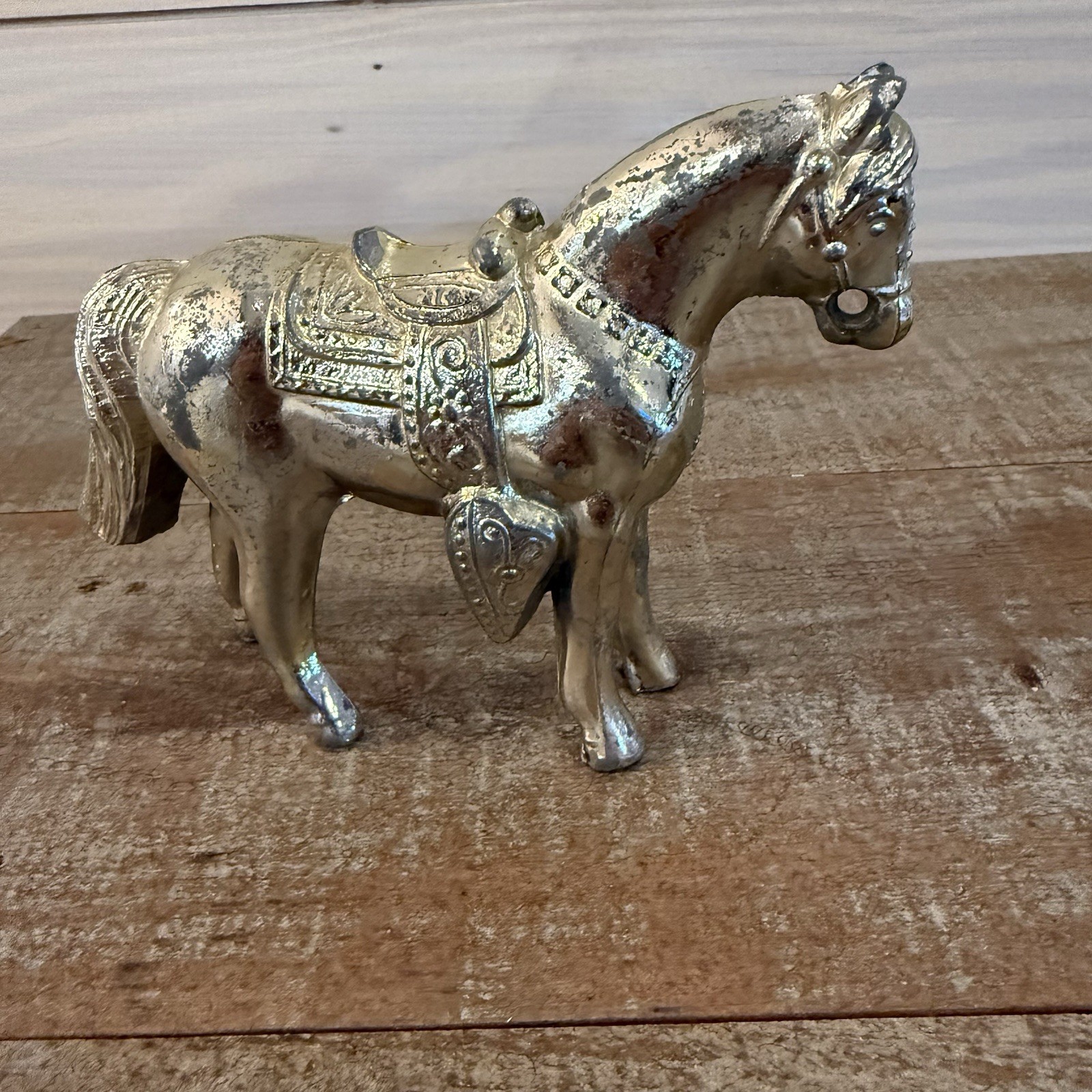 Silver Metal Horse- 11″ x 8.25″ Western Equestrian Decor Made In USA