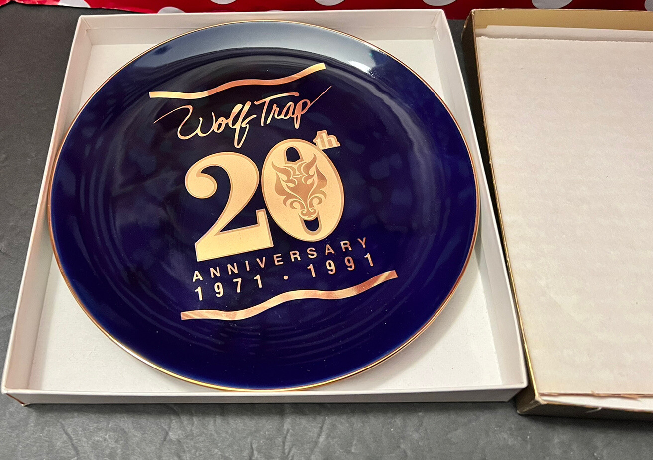Wolf Trap for the Performing Arts 20th Anniversary Plate 1971-1991 Blue Gold Box