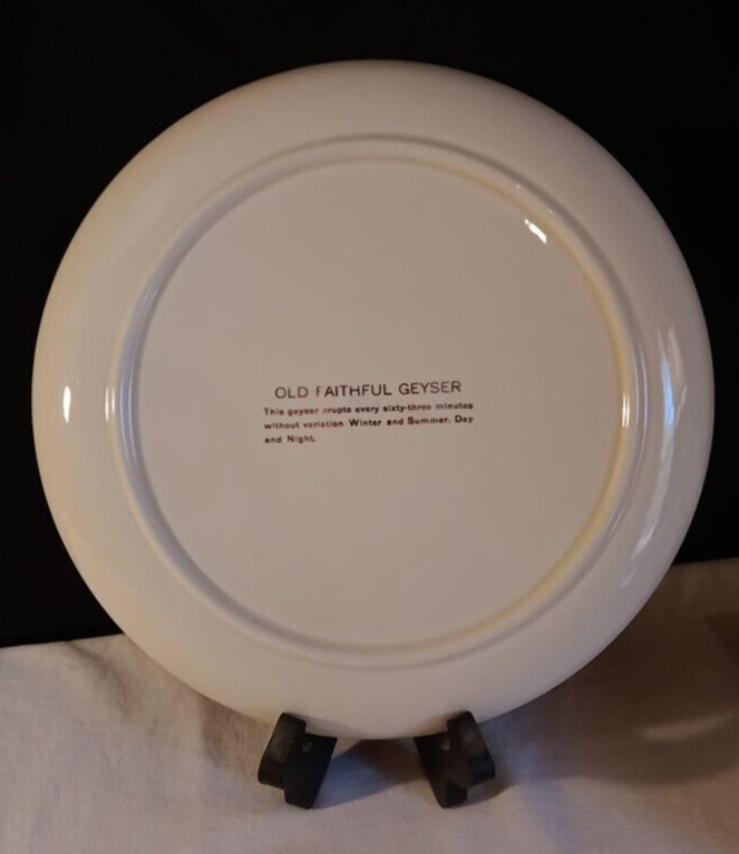 Vintage Old Faithful Geyser Yellowstone National Park Collector Plate