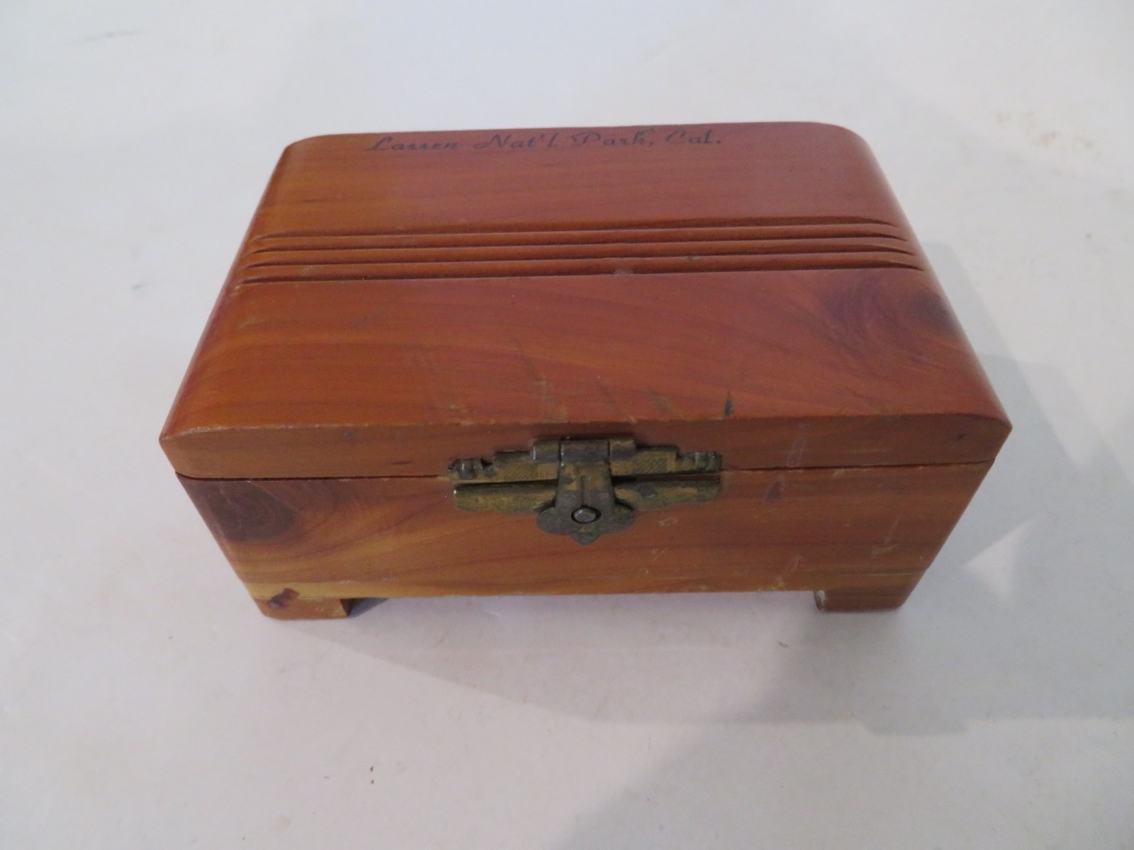 Vintage Lassen National Park Souvenir Cedar Mini Box – Cal. is Pre 1963 –