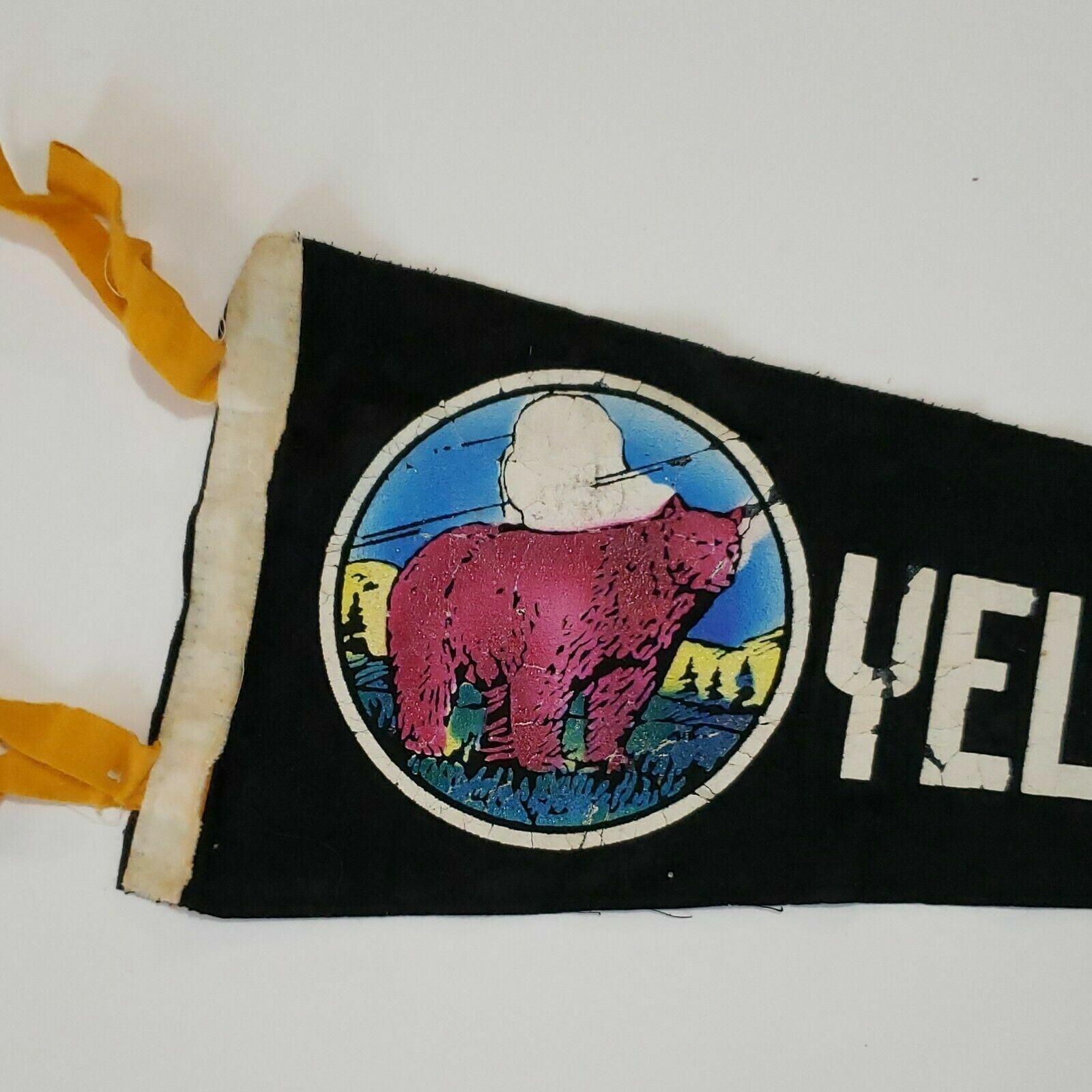 Vintage black felt Yellowstone National Park Bear travel souvenir banner pennant