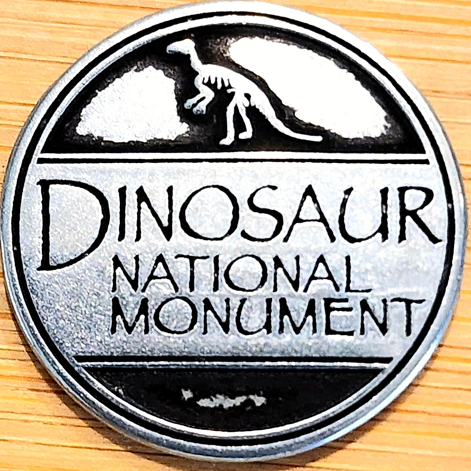 DINOSAUR NATIONAL MONUMENT – SKULL – PARK TOKEN – COLORADO