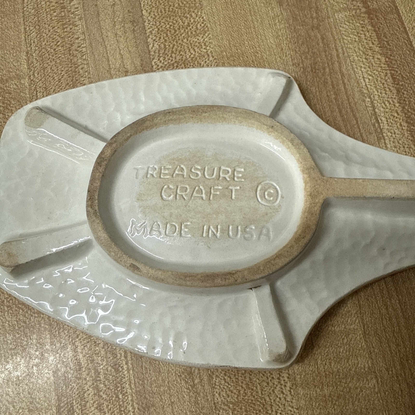 Yosemite Nat’l Pk Squirrel W/Bird Spoon Rest Lg. Ceramic Rustic-Look USA Made