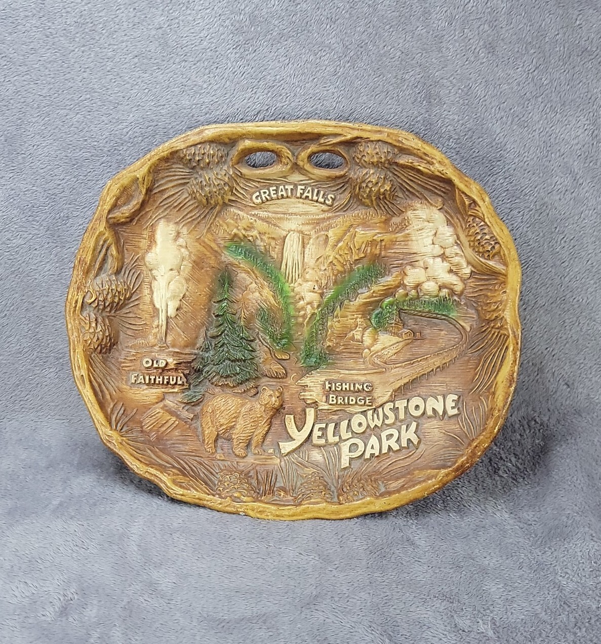 Vintage YELLOWSTONE National Park 3D Faux Wood Wall Hanging Souvenir Bowl TACO