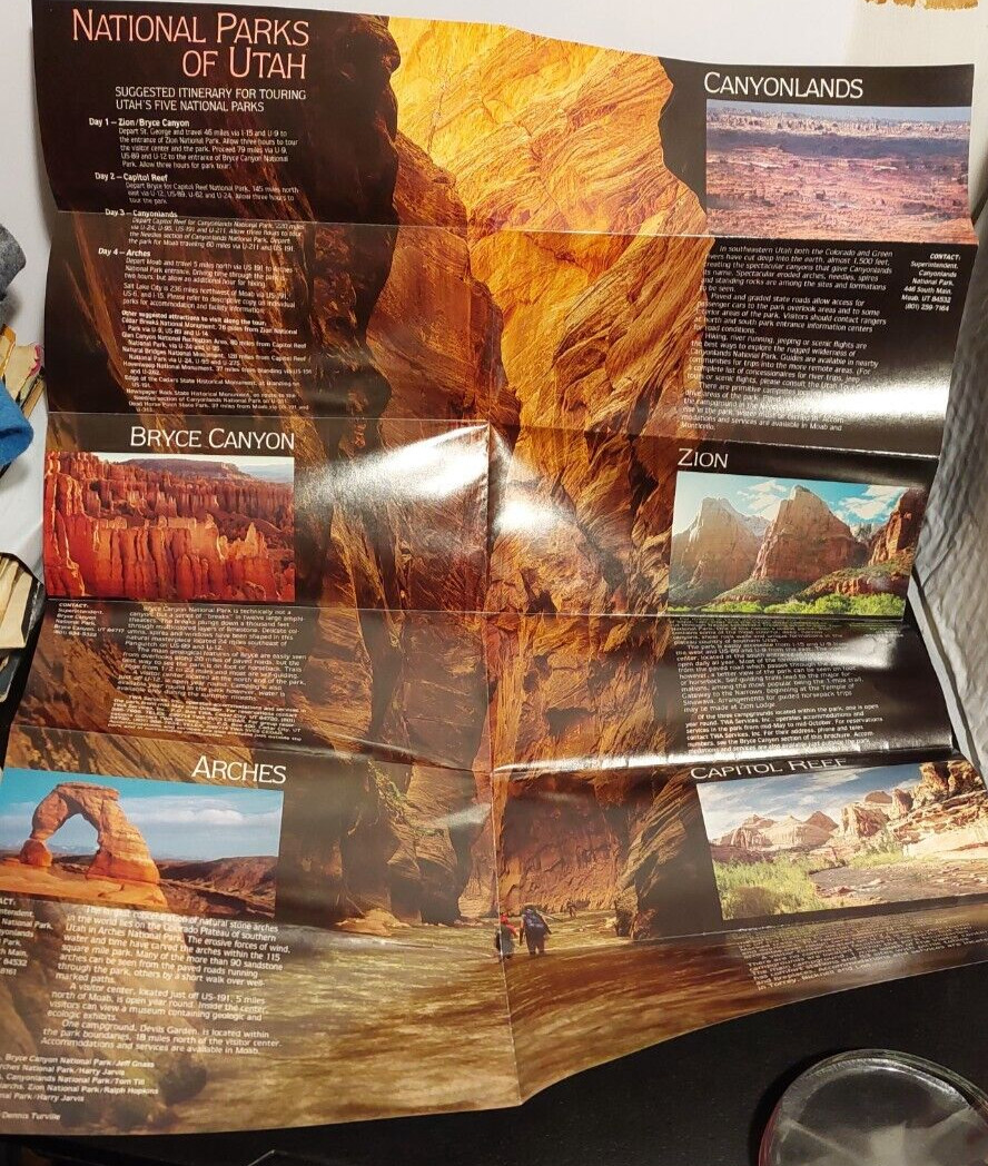 UTAH, NATIONAL PARKS & MONUMENTS. VINTAGE FOLD OUT TRAVEL BROCHURE.