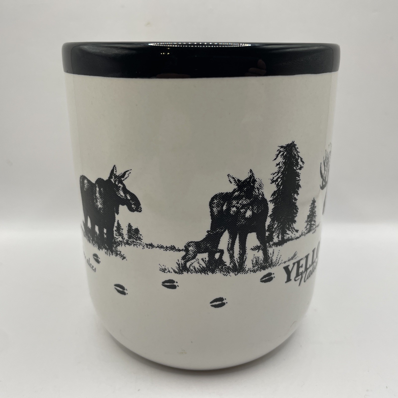 Yellowstone National Park Black & White Coffee Mug Cup with Moose Design EUC