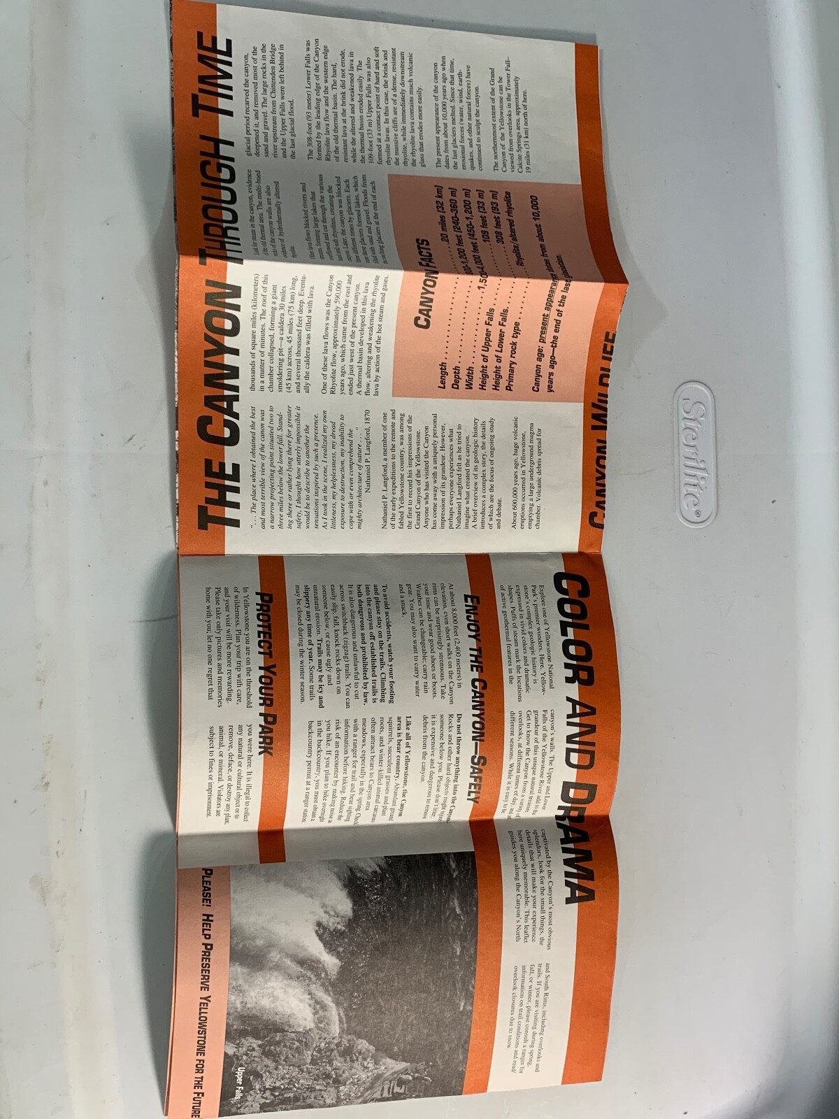 YELLOWSTONE NATIONAL PARK Maps 1992-1993 Lot of 2 – Official Guide & Canyon Map