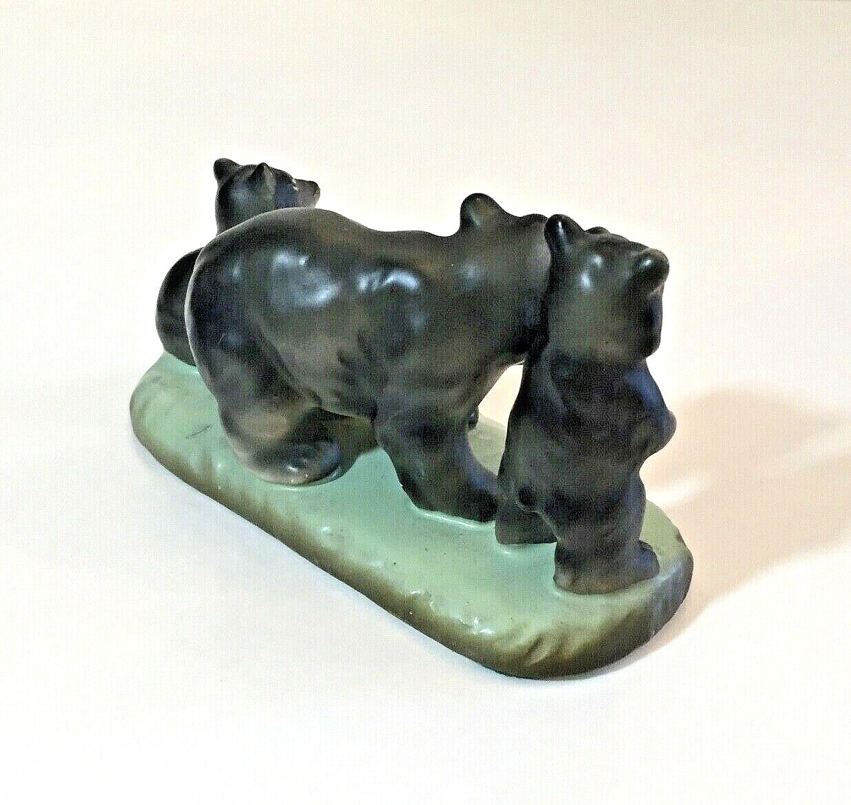 Rare 1966 YELLOWSTONE National Park Souvenir Mama BEAR & CUBS Figurine Wildlife