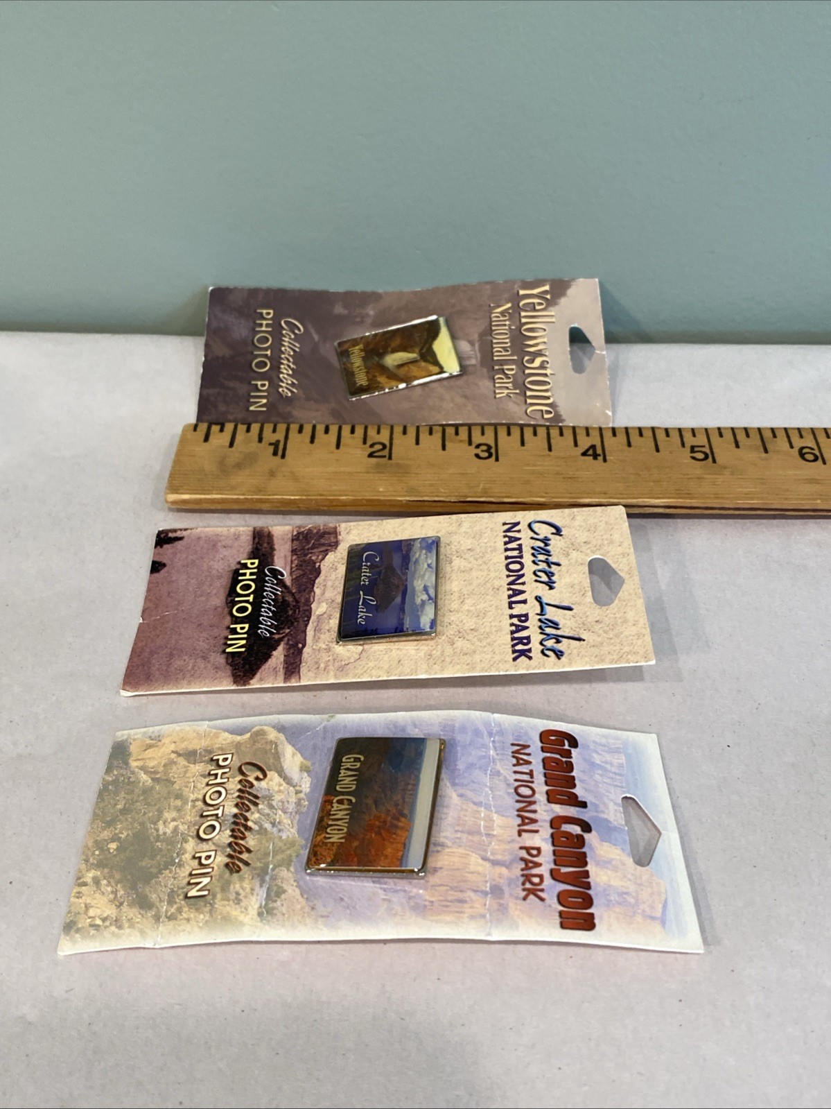 National Park Photo Lapel Pin Lot Yellowstone Crater Lake Grand Canyon, Impact