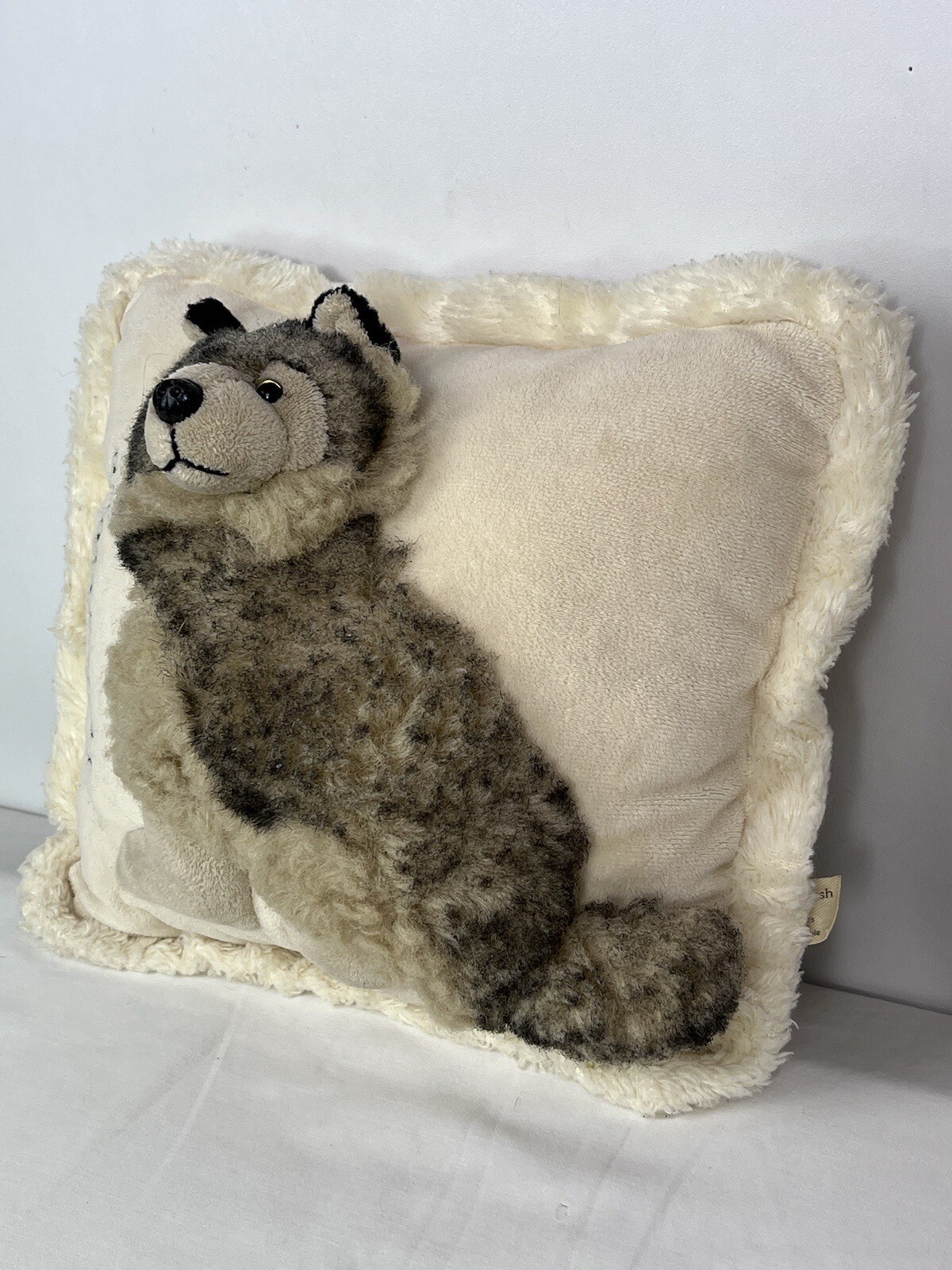Yellowstone National Park Souvenir 3D Husky Wolf Dog Throw Pillow 13″ x 10″
