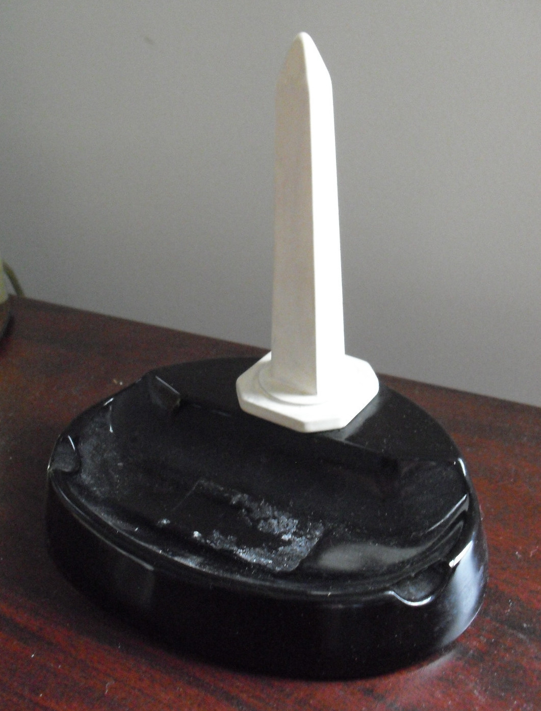 RARE 1930s Celluloid and Porcelain or Glass Washington Monument Ashtray