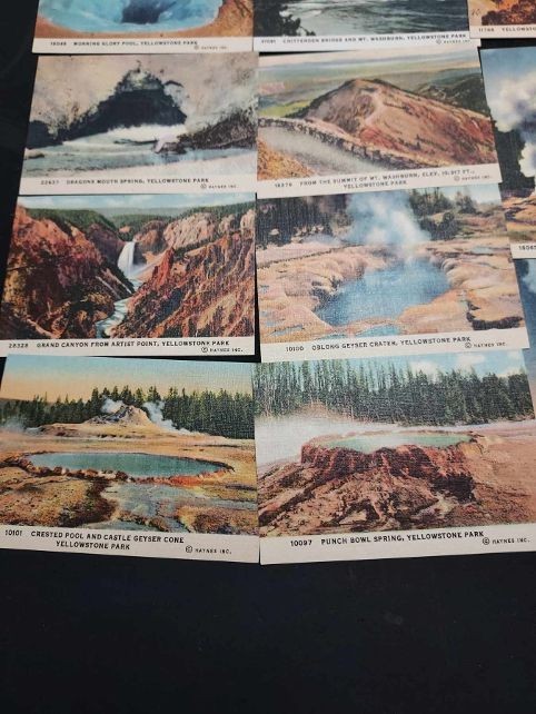 YELLOWSTONE NATIONAL PARK 20 Souvenir Views Miniature Linen Picture Cards 1930’s