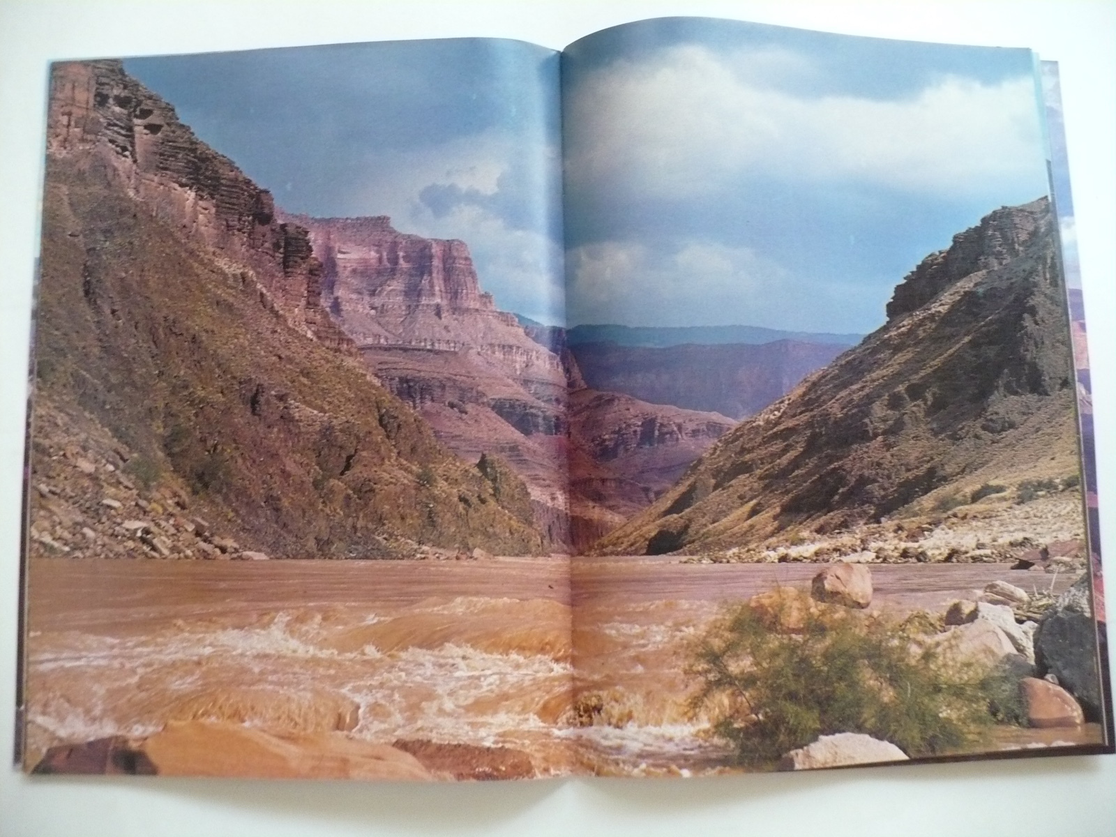 Lot of 4 GRAND CANYON COUNTRY Watchtower Guide Grand Canyon Guide Nat’l Park