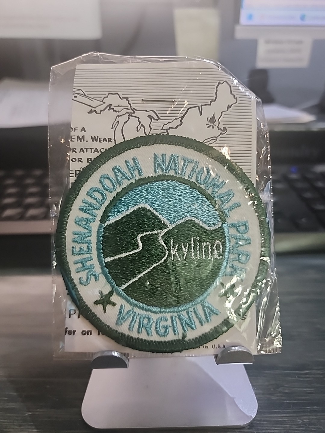 Vintage Shenandoah National Park VA 3″ Patch sealed unused Nice Round