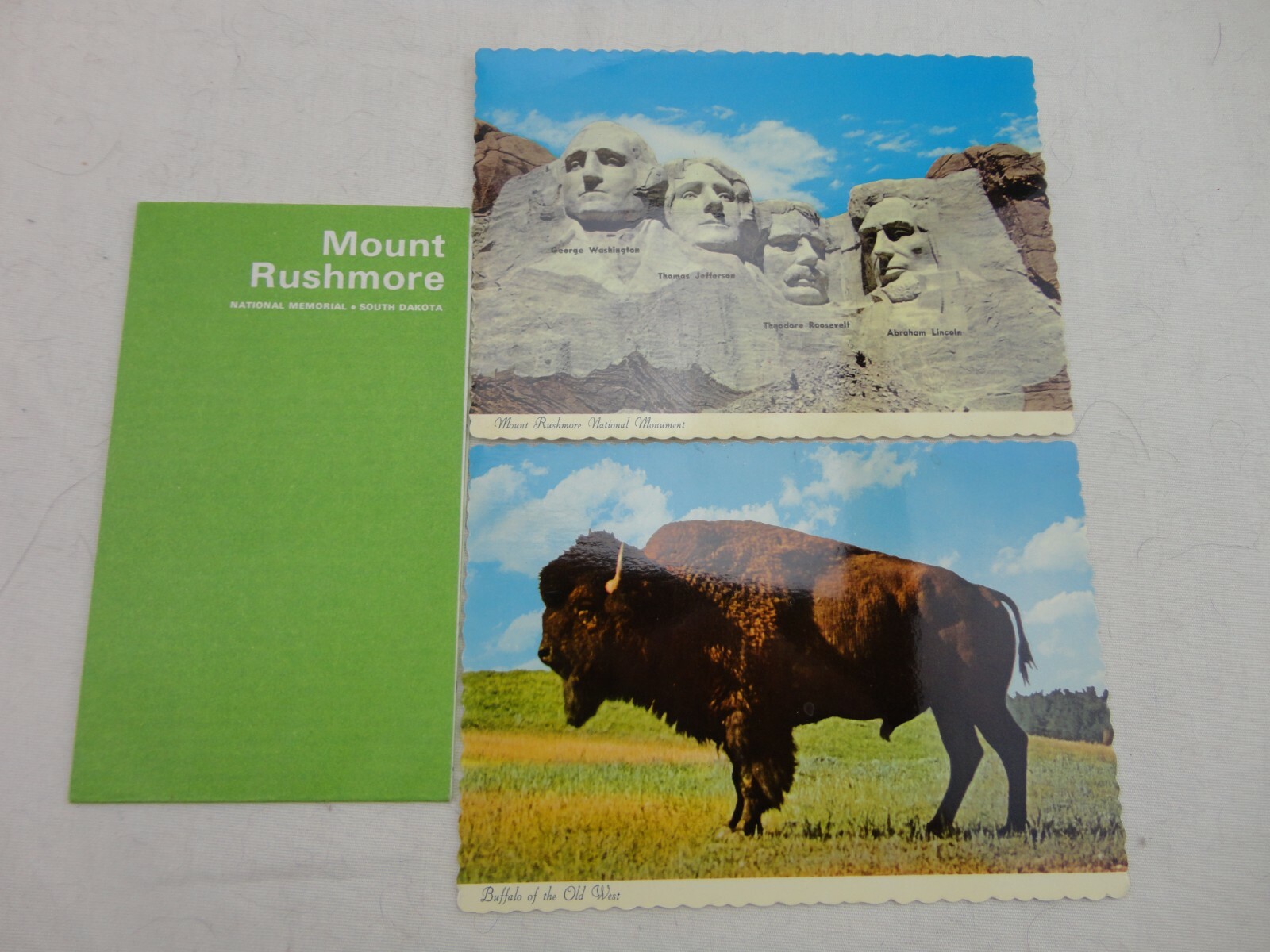 US National Park Service MOUNT RUSHMORE vintage pamphlet brochure and postcards