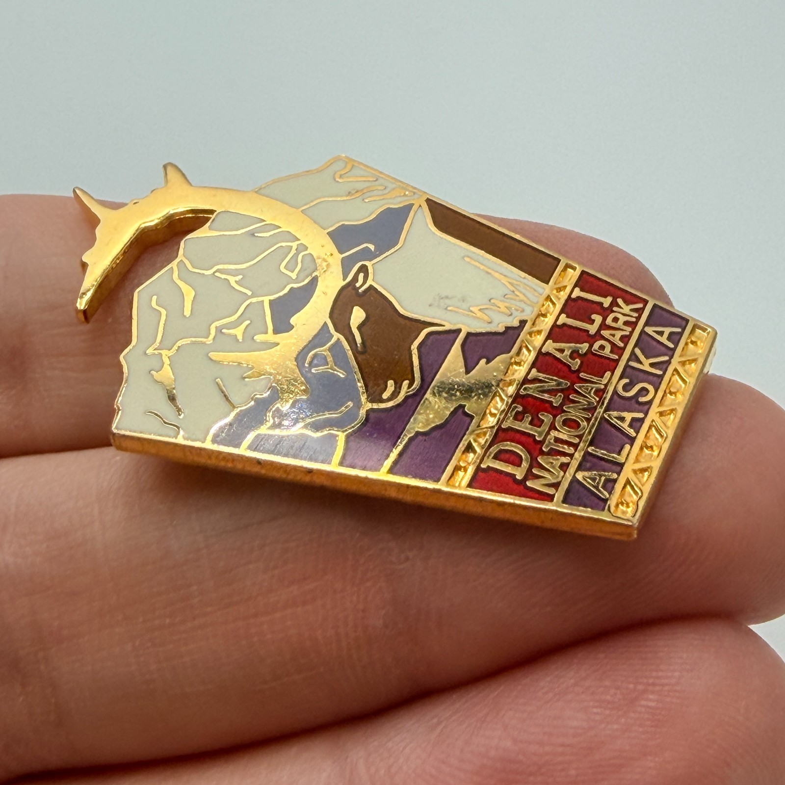 Denali National Park Alaska Caribou Mountain Lapel Pin Wildlife Travel Souvenir