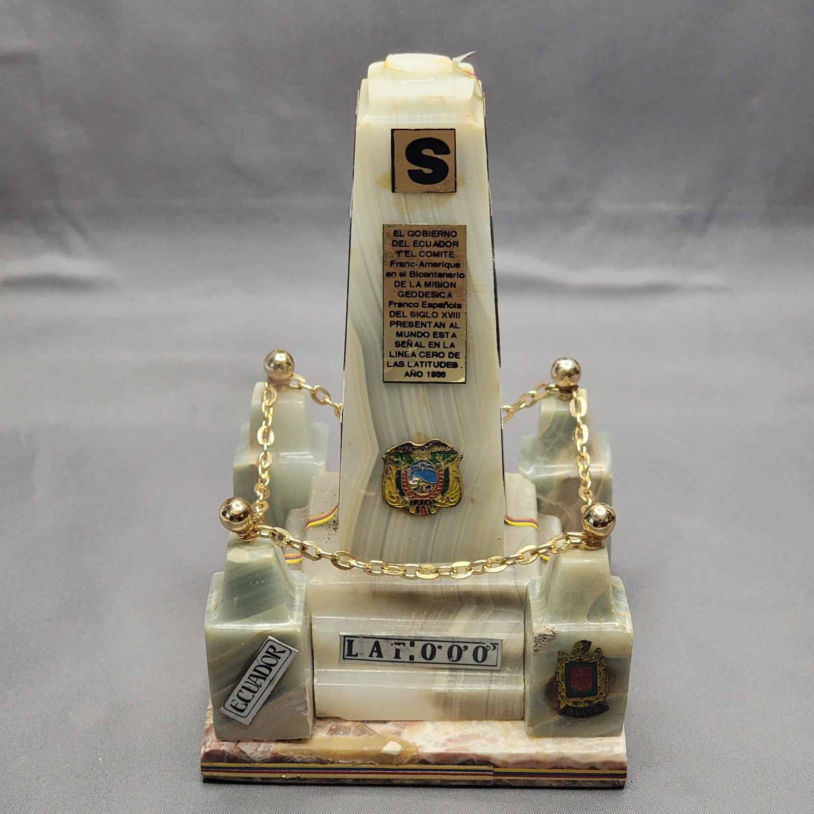 Replica Equator Monument Marble Vintage Ciudad Mitad del Mundo Ecuador, 6″ Read!
