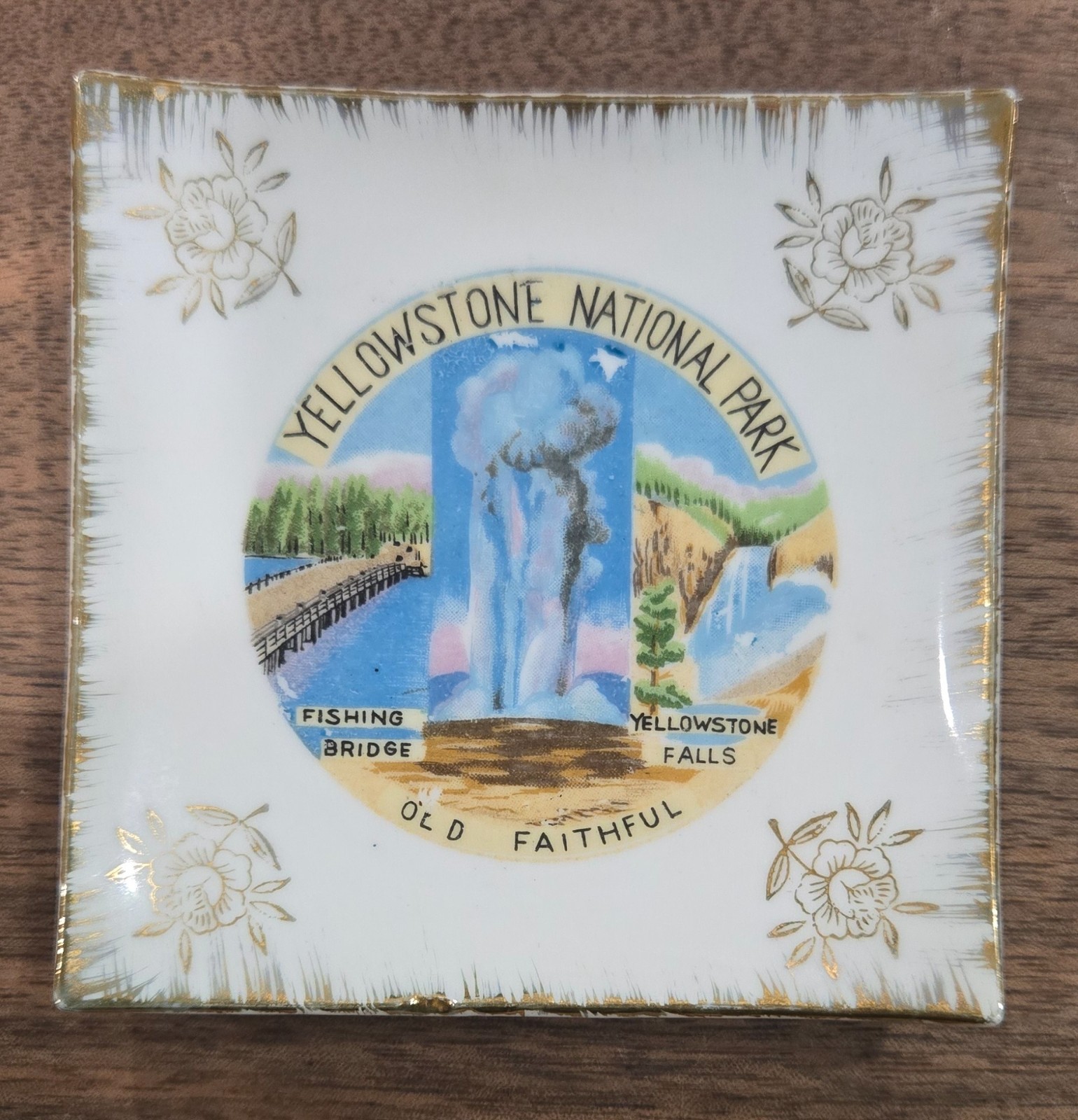 Yellowstone National Park Souvenir Square Plate/Tray 3.75″x3.75″