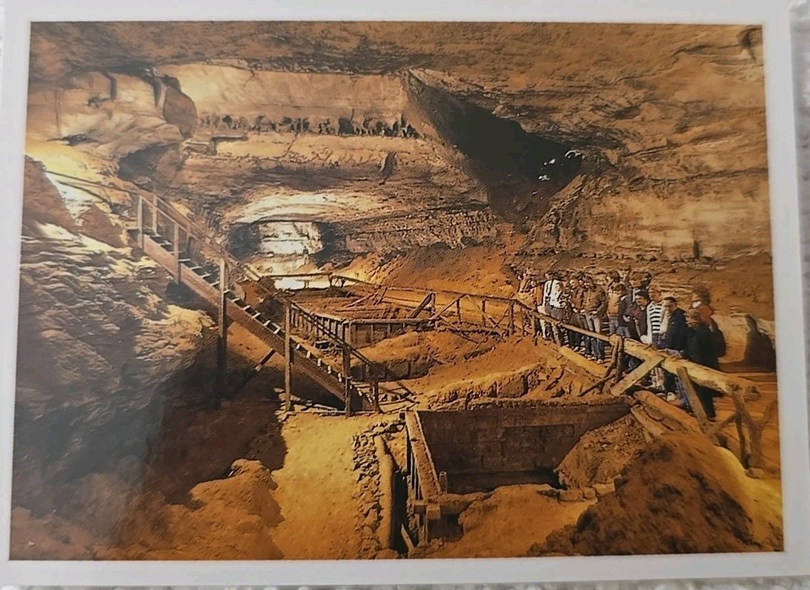 Vintage Mammoth Cave National Park, 12 Print Souvenir Booklet (1B1)
