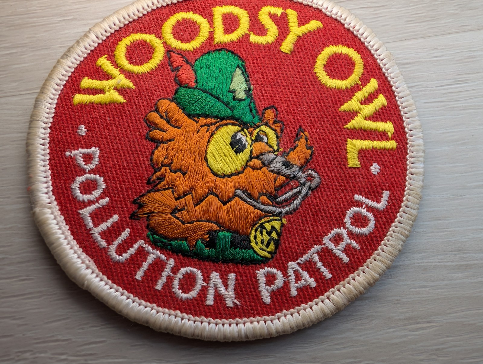 Woodsy Owl Pollution Patrol Red Embroidered Round Patch Badge US Forest Service