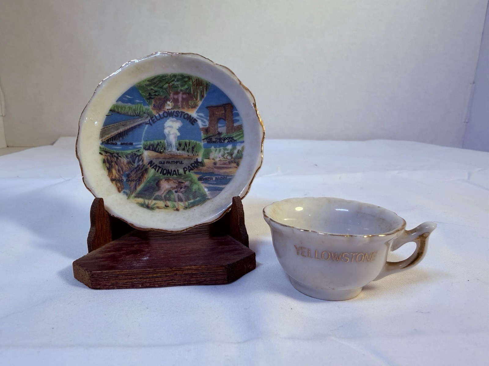 Vintage Yellowstone Souvenir Plate & Mini Cup Japan Set Travel MCM