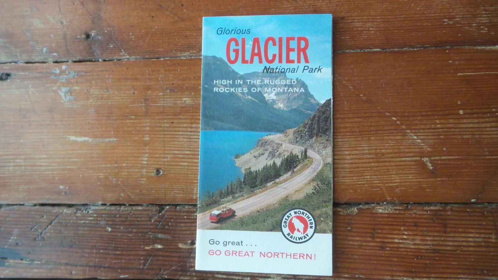 1960 Vintage GLACIER NATIONAL PARK Brochure Great Northern Railway