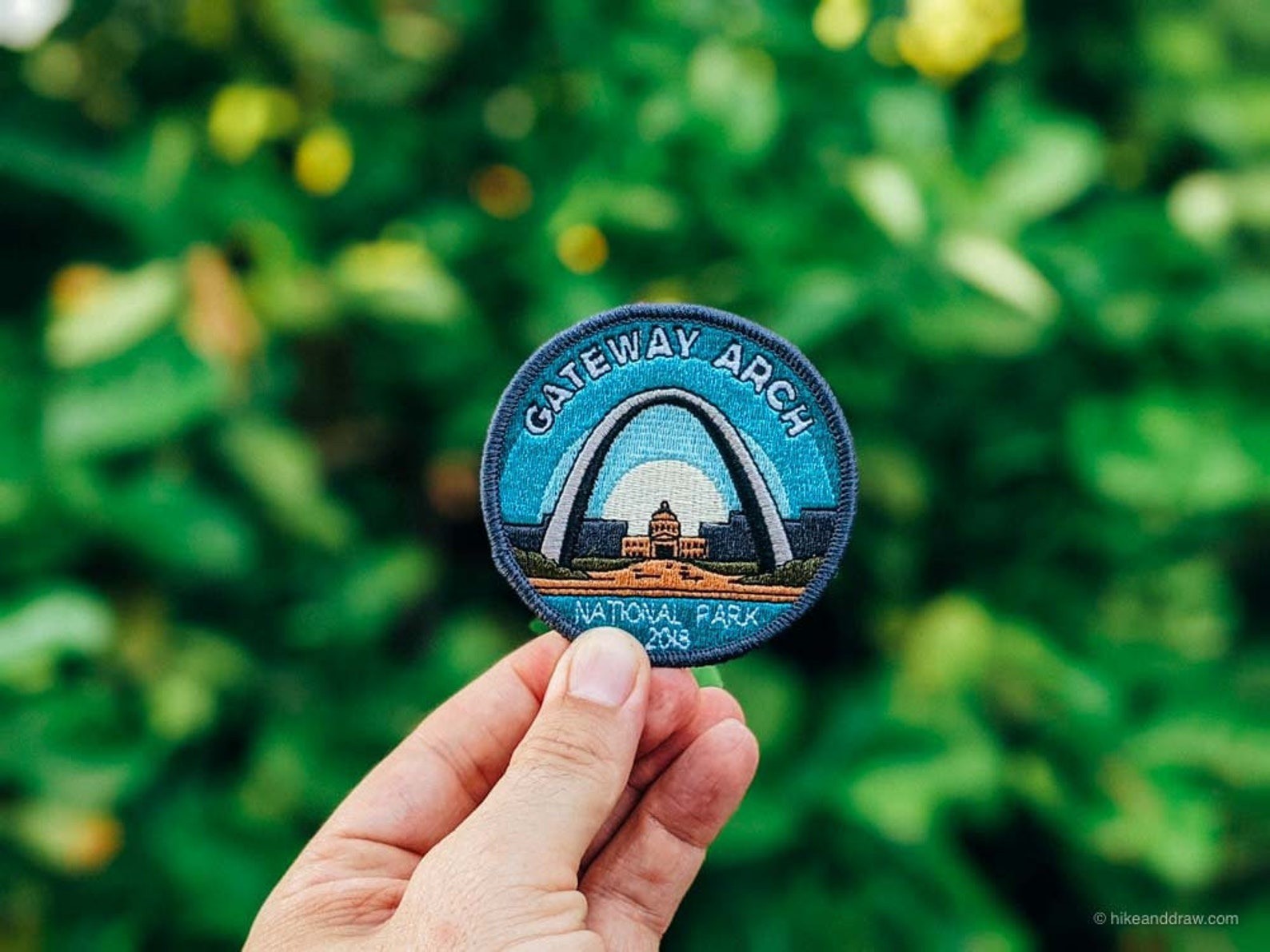 Gateway Arch National Park Patch Iron-On Applique Souvenir Gift