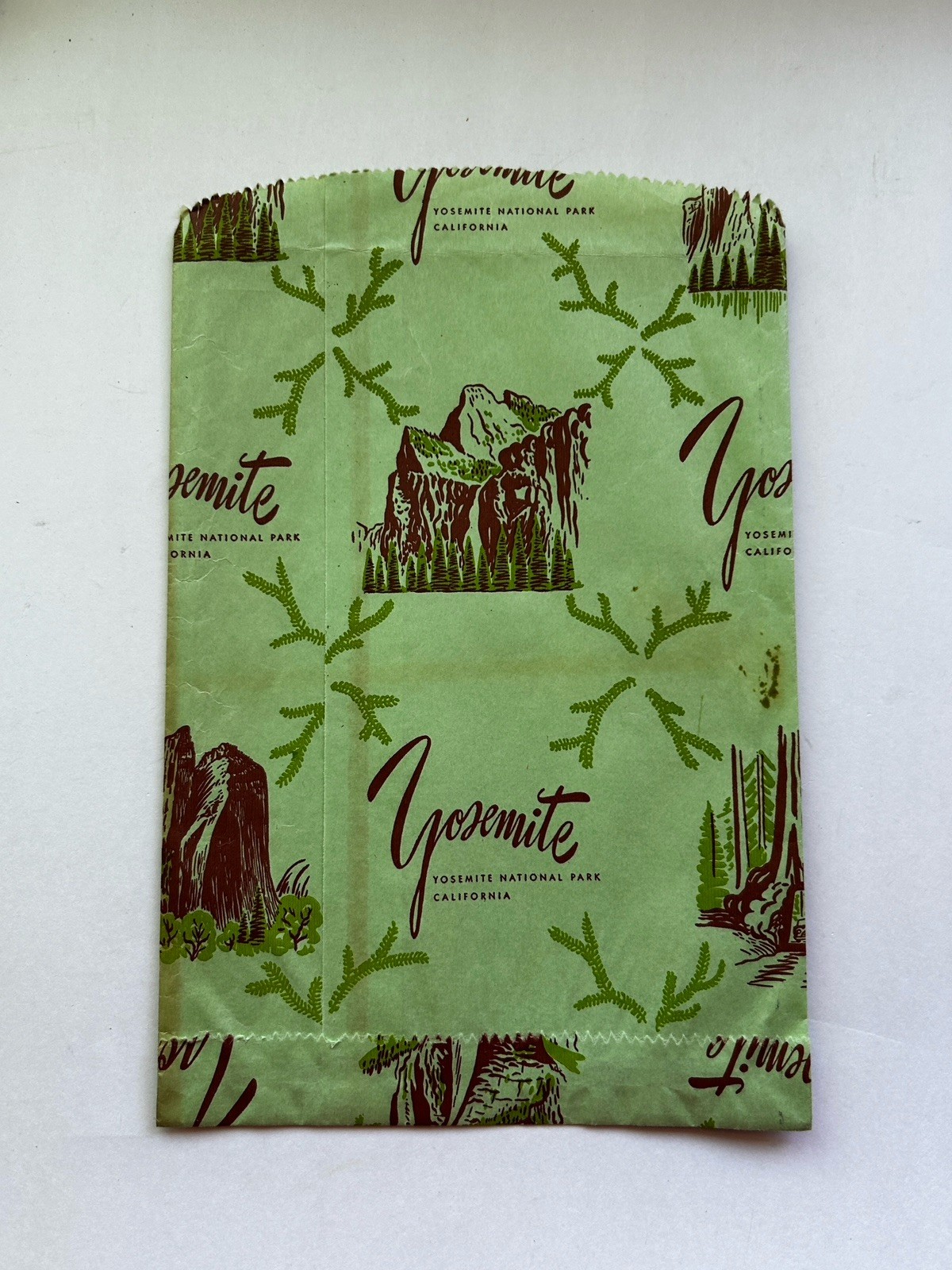 Vintage c. 1960 Yosemite National Park Unused Souvenir Paper Shopping Bag