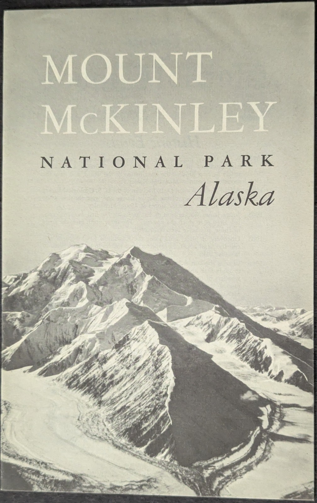 *VINTAGE 1958 MOUNT McKINLEY NATIONAL PARK ALASKA SOUVENIR ADVERTISING BOOKLET*