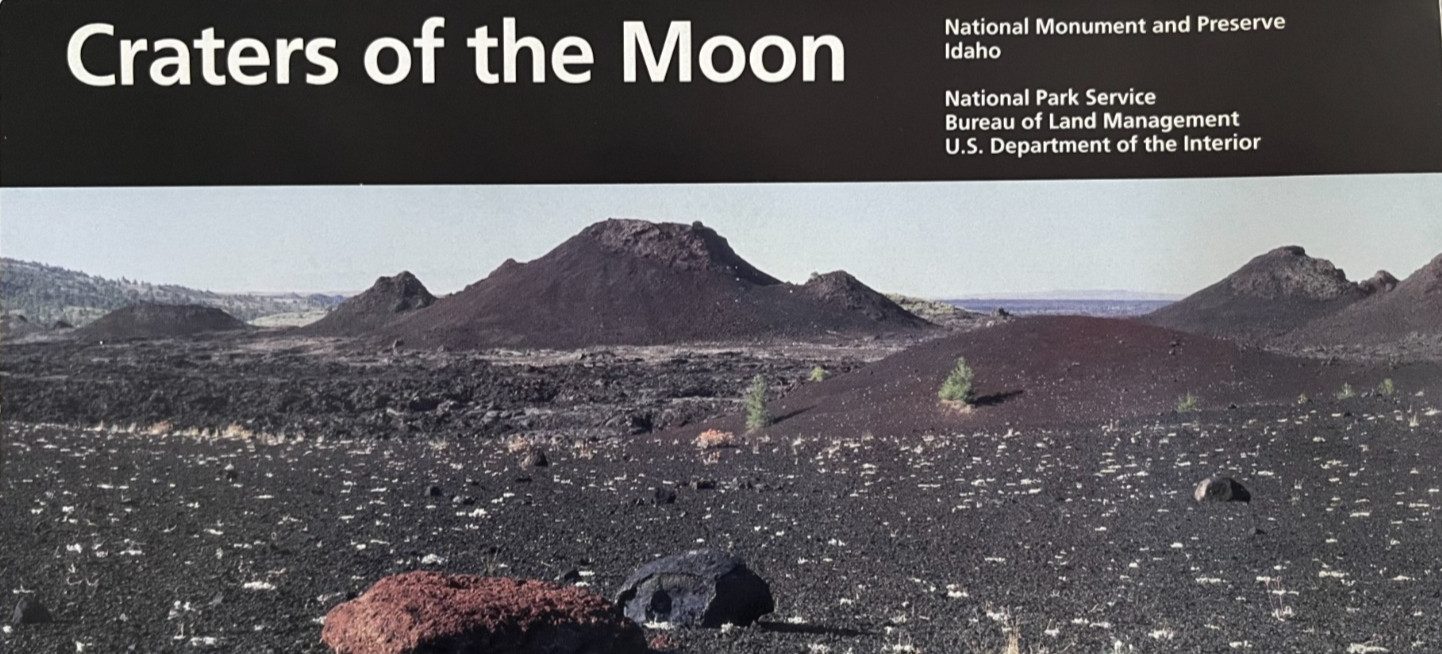 Vintage 2008 CRATERS of the MOON NM NATIONAL PARK SERVICE UNIGRID BROCHURE/MAP