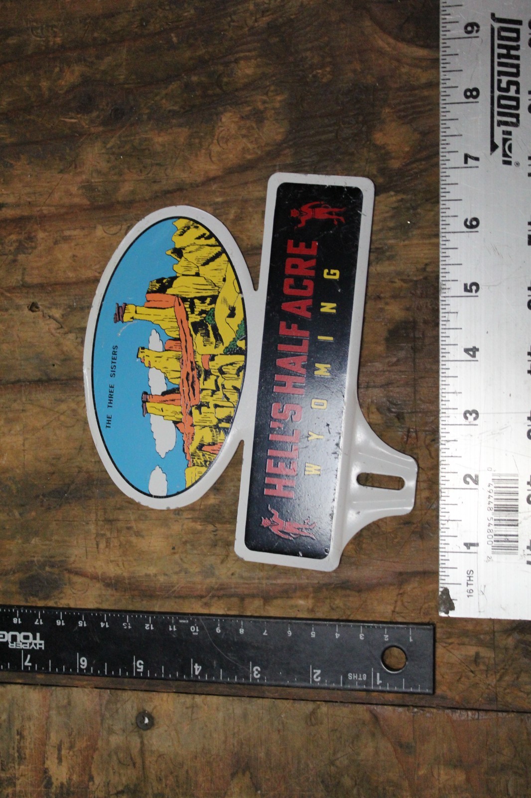 RARE 1950s HELL’S HALF ACRE WYOMING PAINTED METAL PLATE TOPPER METAL SIGN DEVIL