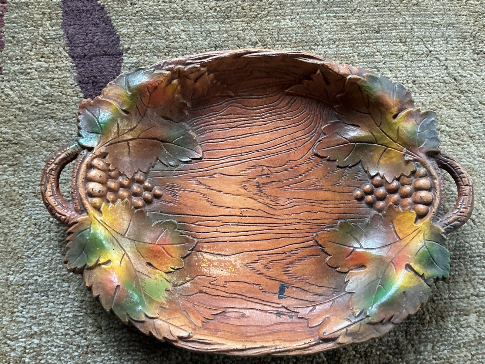 (8) Vintage Faux Wood Souvenir And Other Trays – TACO, Burwood, Silberne, Arrow