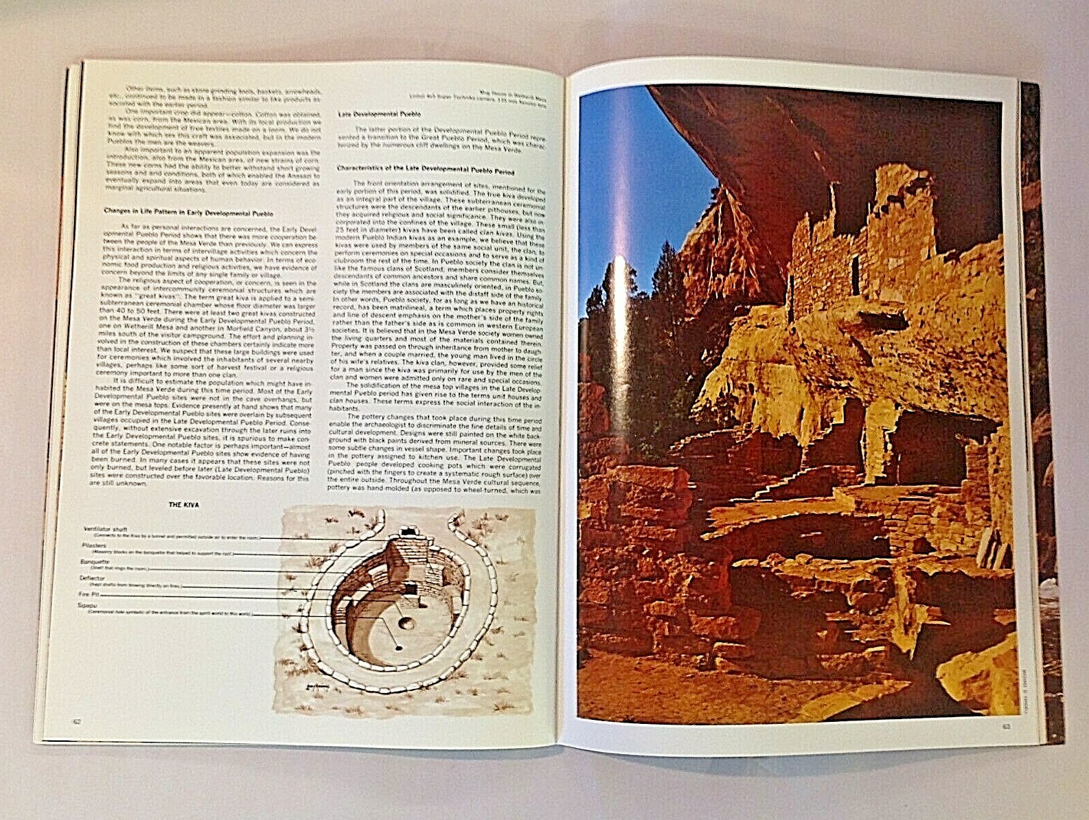 Vtg 1975 National Parkways Photo Guide Mesa Verde Rocky Mountain National Parks