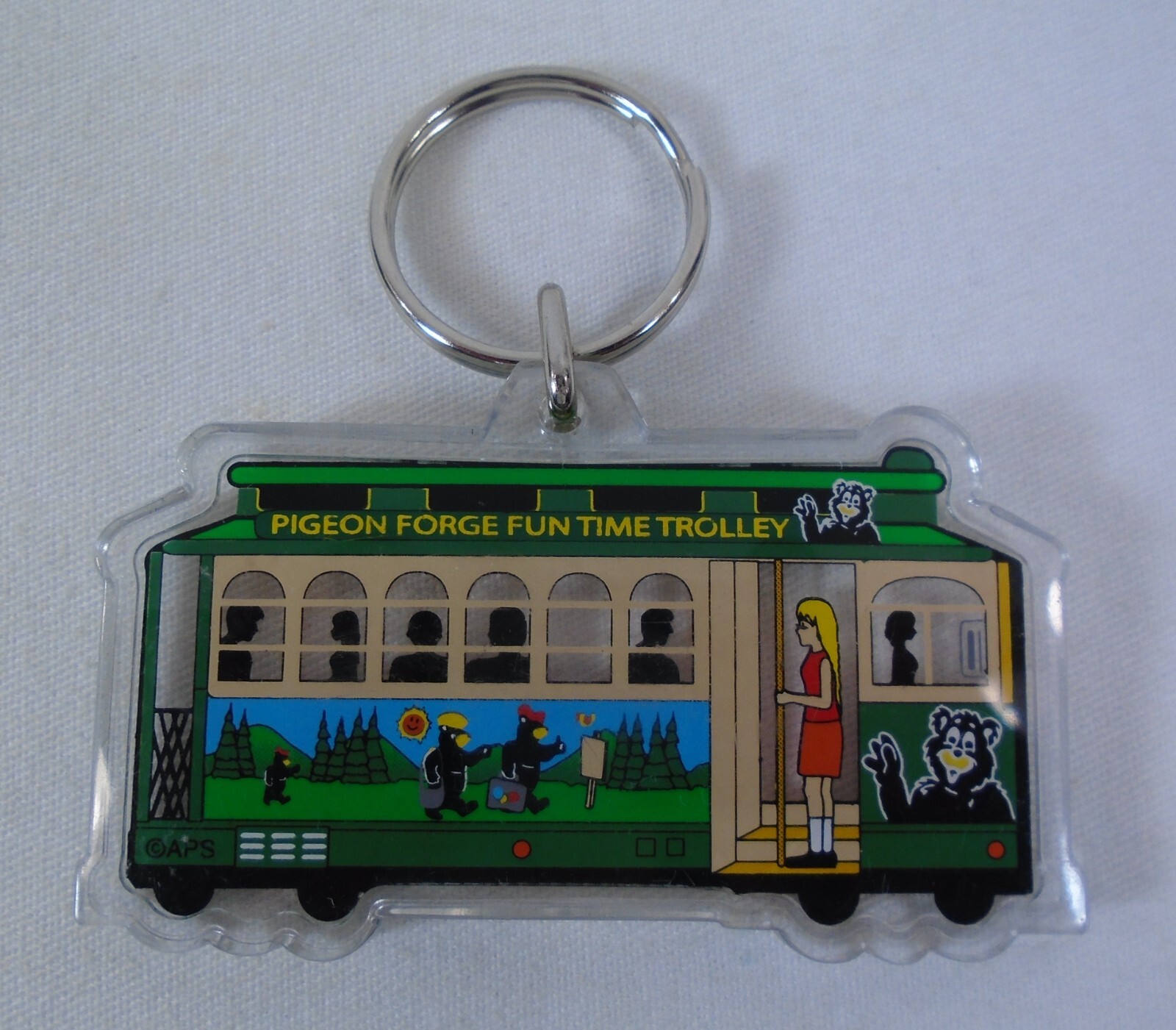 Pigeon Forge Tennessee Run Time Trolley Keychain Great Smoky Mountains