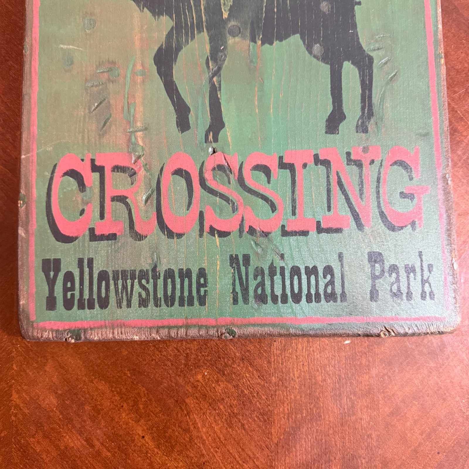 VINTAGE MOOSE CROSSING YELLOWSTONE NATIONAL PARK WOODEN PLAQUE SIGN