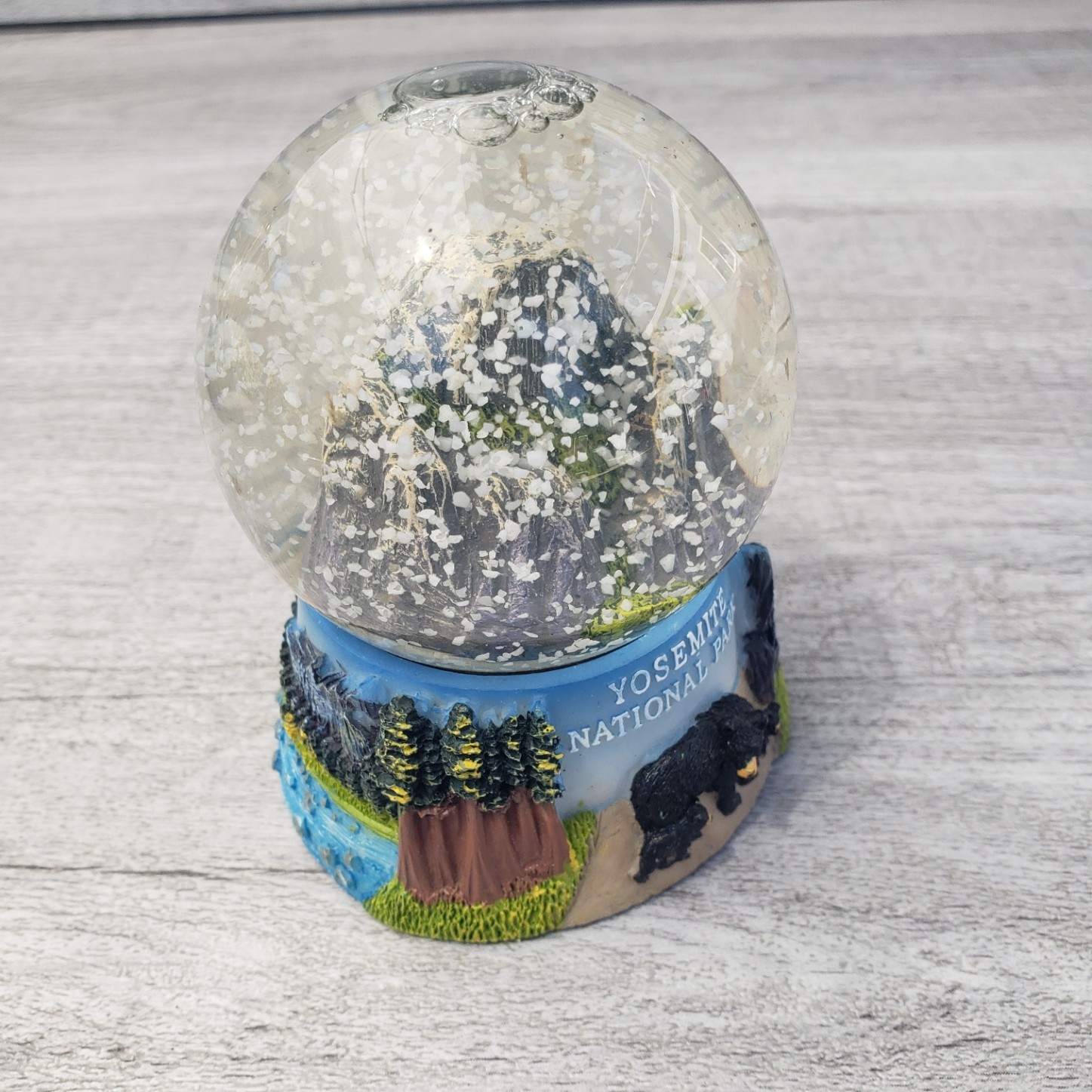 Yosemite National Park Snow Globe Half Dome Black Bear Souvenir Collectible 3.5″