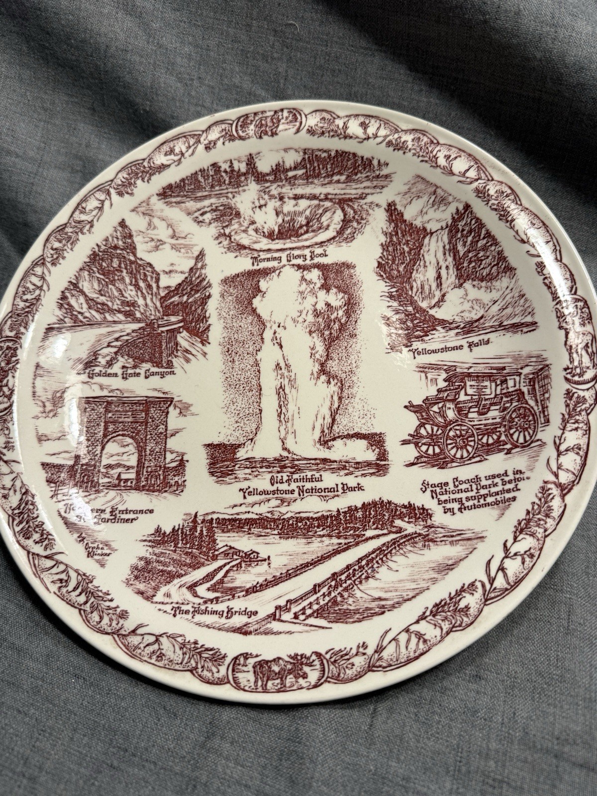 YELLOWSTONE NATIONAL PARK Vintage Vernon Kilns Collectors Plate Artist: KLINKER