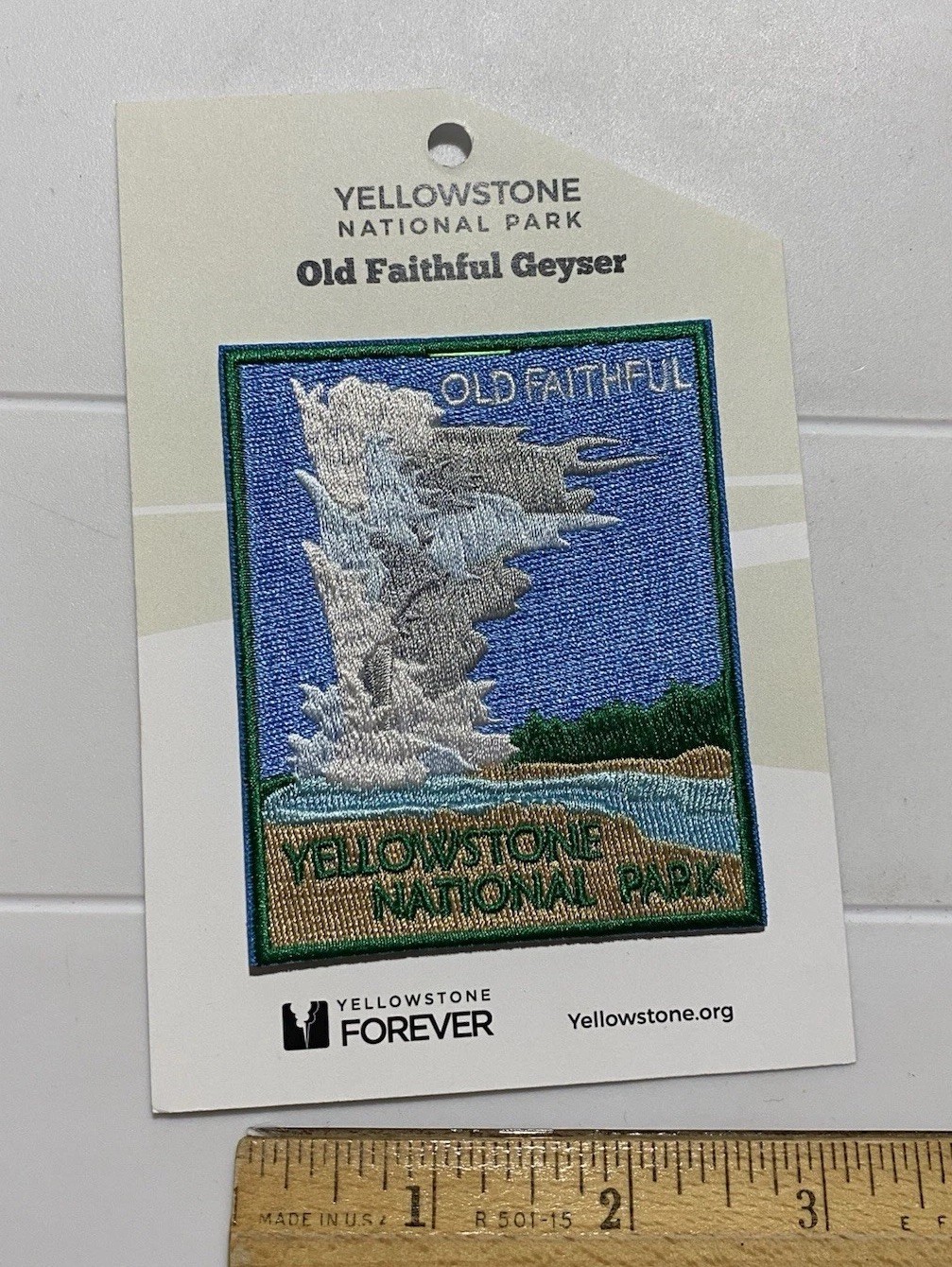 NIP Old Faithful Yellowstone National Park NP Souvenir Embroidered Patch Badge