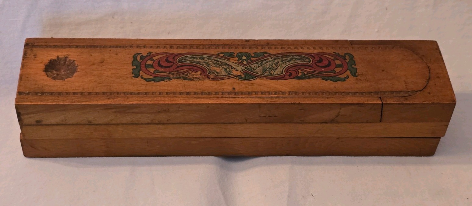 RARE 3 LAYER VICTORIAN ARTIST PUZZLE STORAGE PENCIL BOX GOLD & RED SCROLL