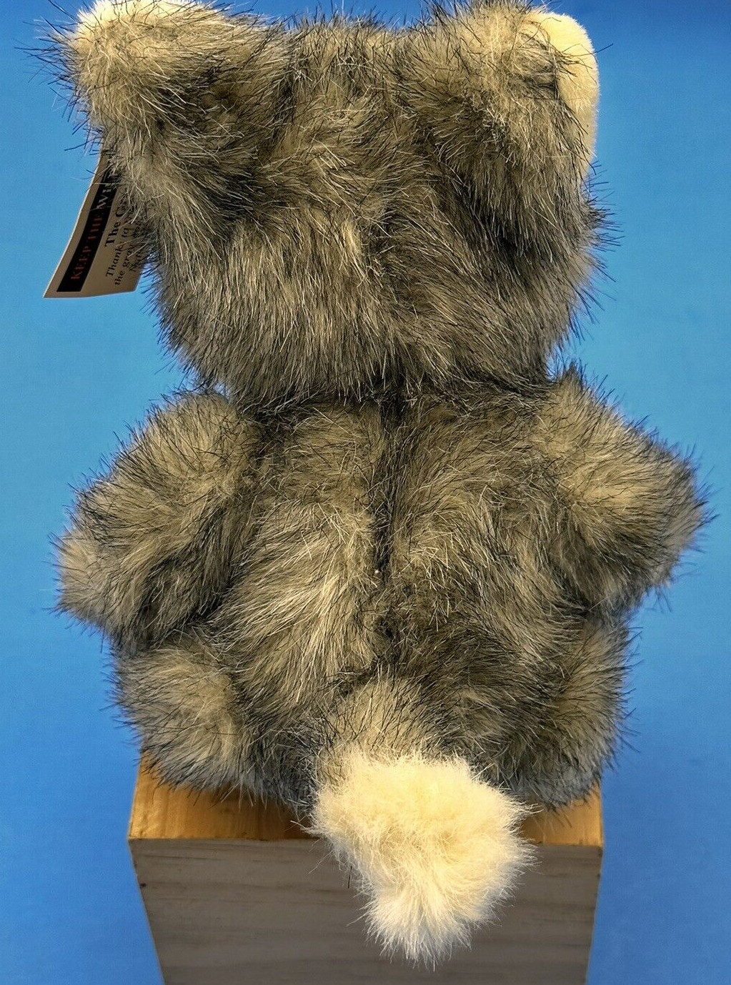 Yellowstone Park Vintage 7″ Gray Wolf Steven Smith National Wildlife Federation