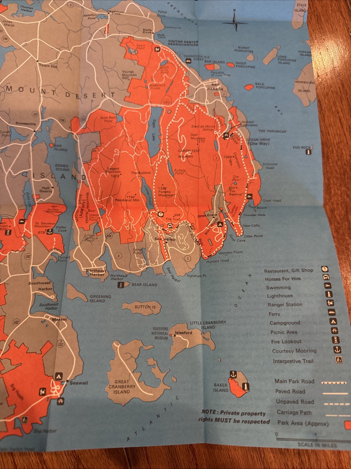 Vintage 1976 ME Acadia National Park fold out map pocket size