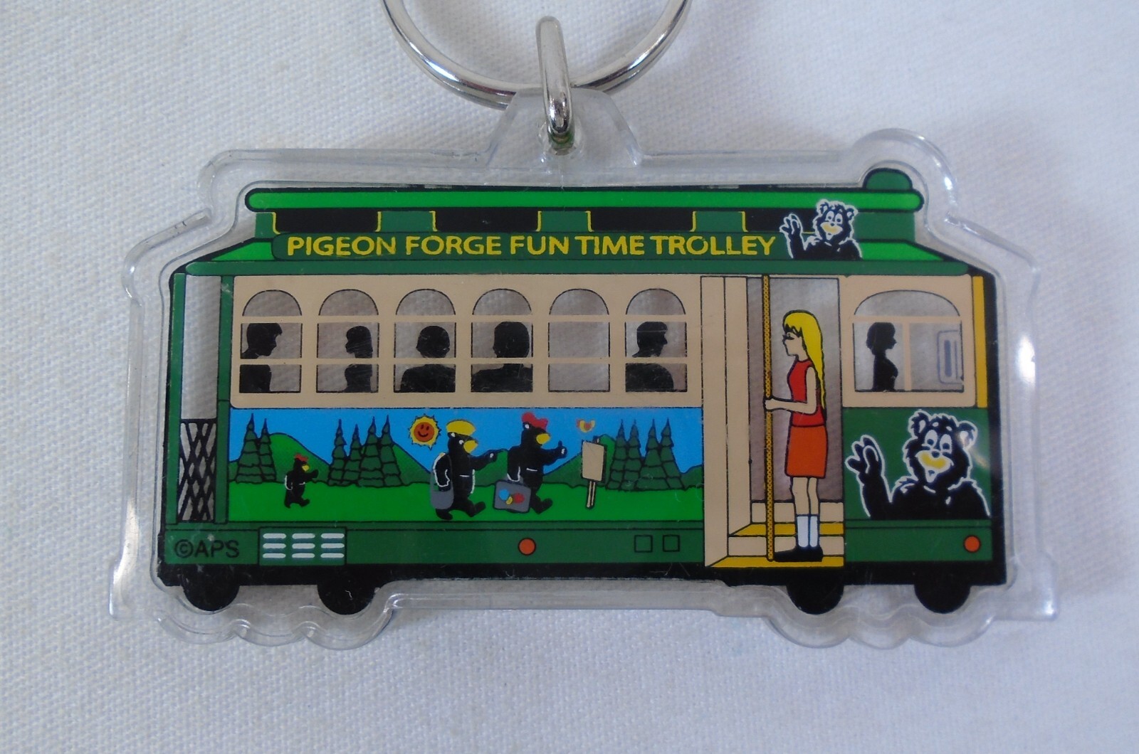 Pigeon Forge Tennessee Run Time Trolley Keychain Great Smoky Mountains