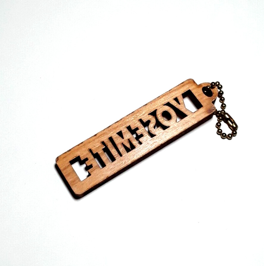 YOSEMITE Wooden Rectangle Keyring Keychain EUC