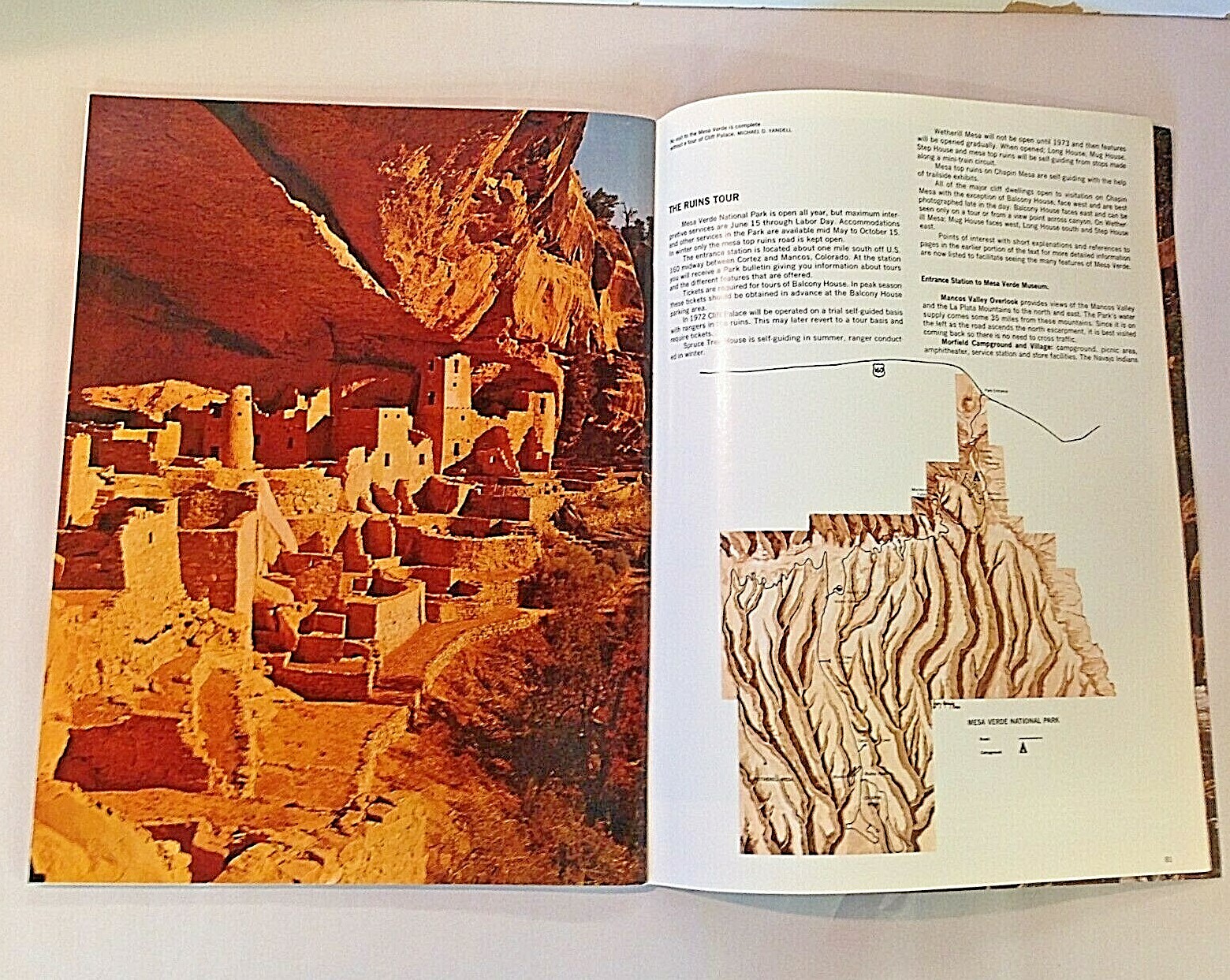 Vtg 1975 National Parkways Photo Guide Mesa Verde Rocky Mountain National Parks